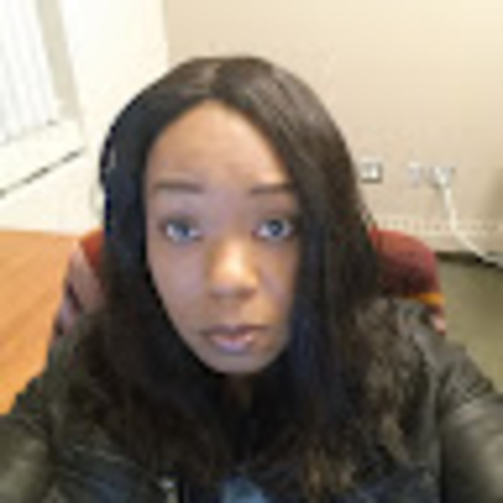 Meet your Posher, Connie